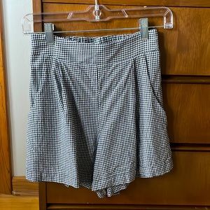 Whimsy+Row Valentina Shorts in check linen S